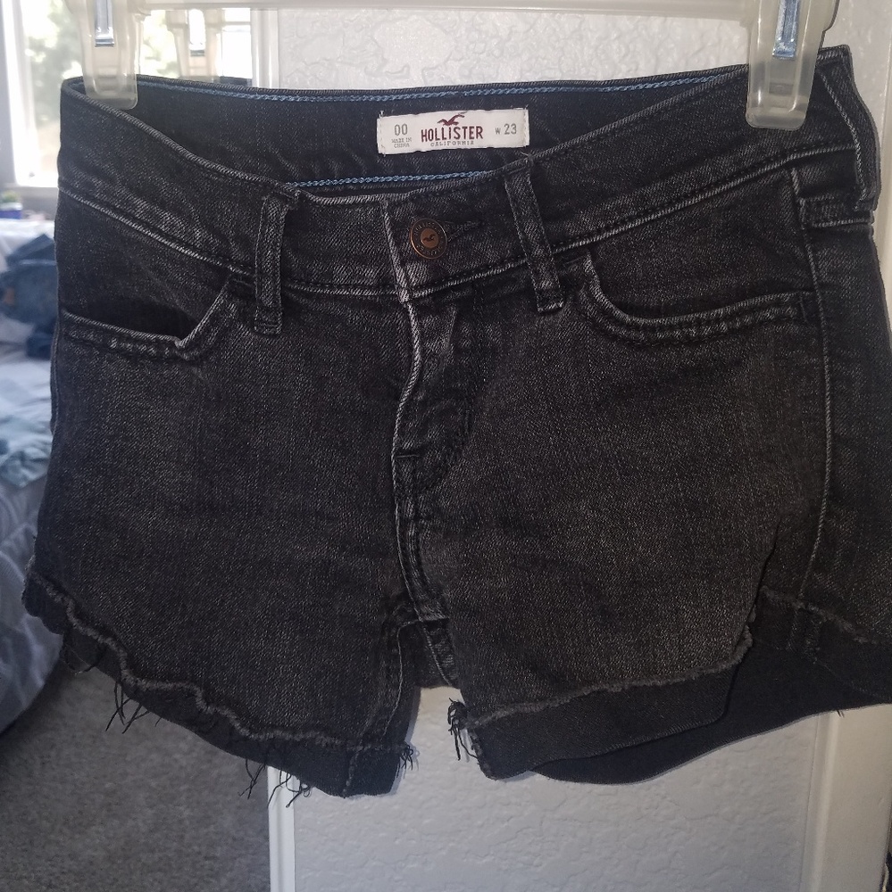 Hollister jean shorts